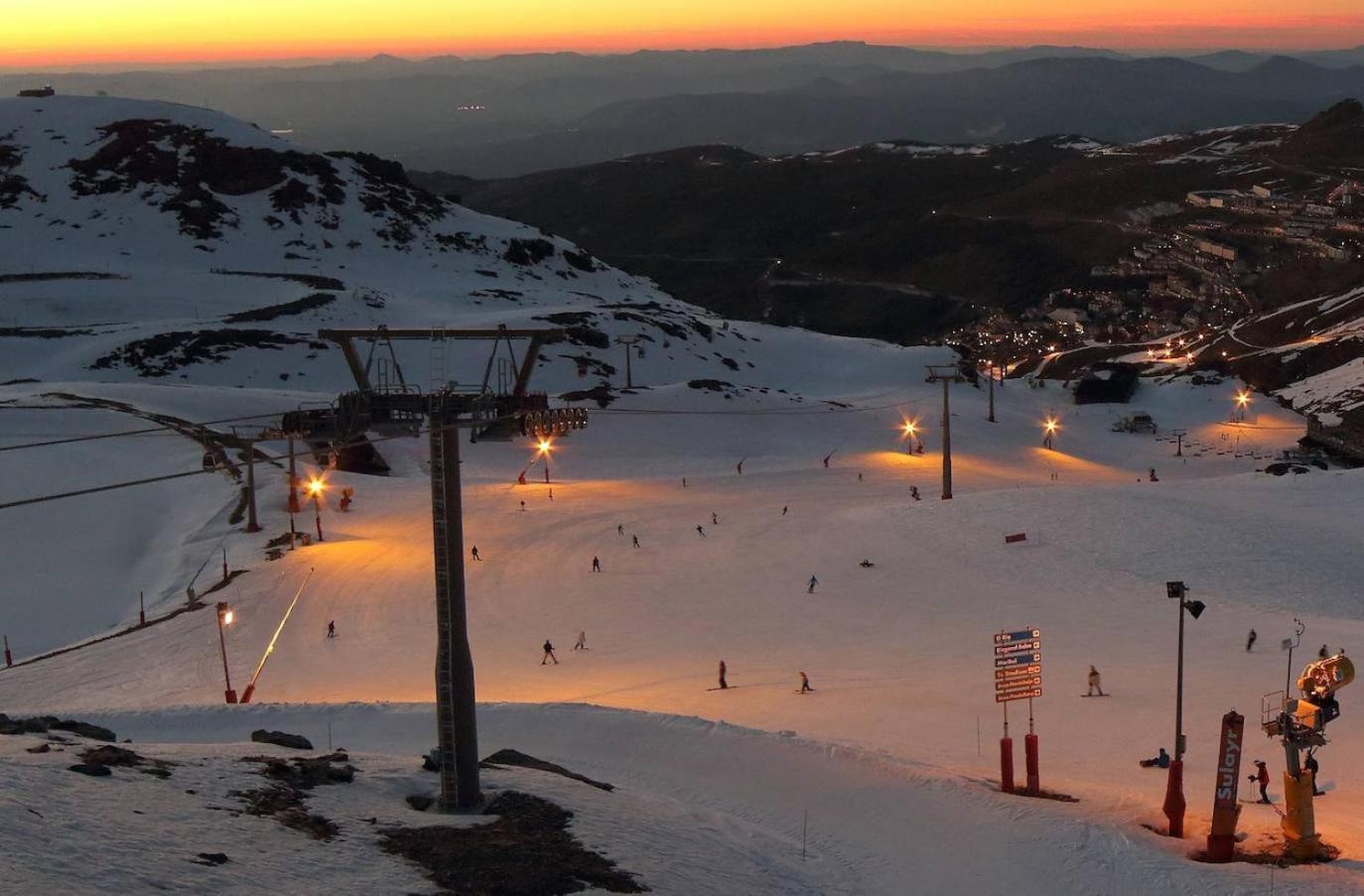 Apartamentos Vista Sierra Nevada Dış mekan fotoğraf
